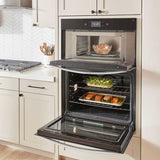 Horno combinado microondas y freidora de aire de 5,7 pies cúbicos