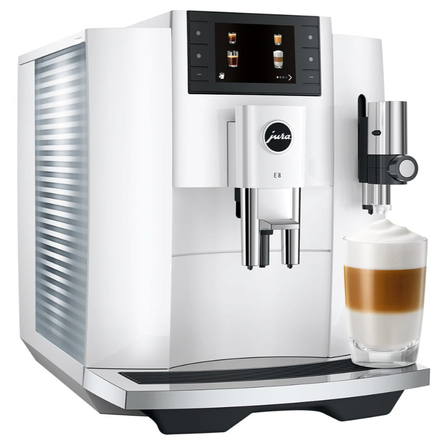 COMBO JURA, Maquina De Café E8 Piano Color Blanco + Nevera Cool Control Color Blanco 0.6Lts