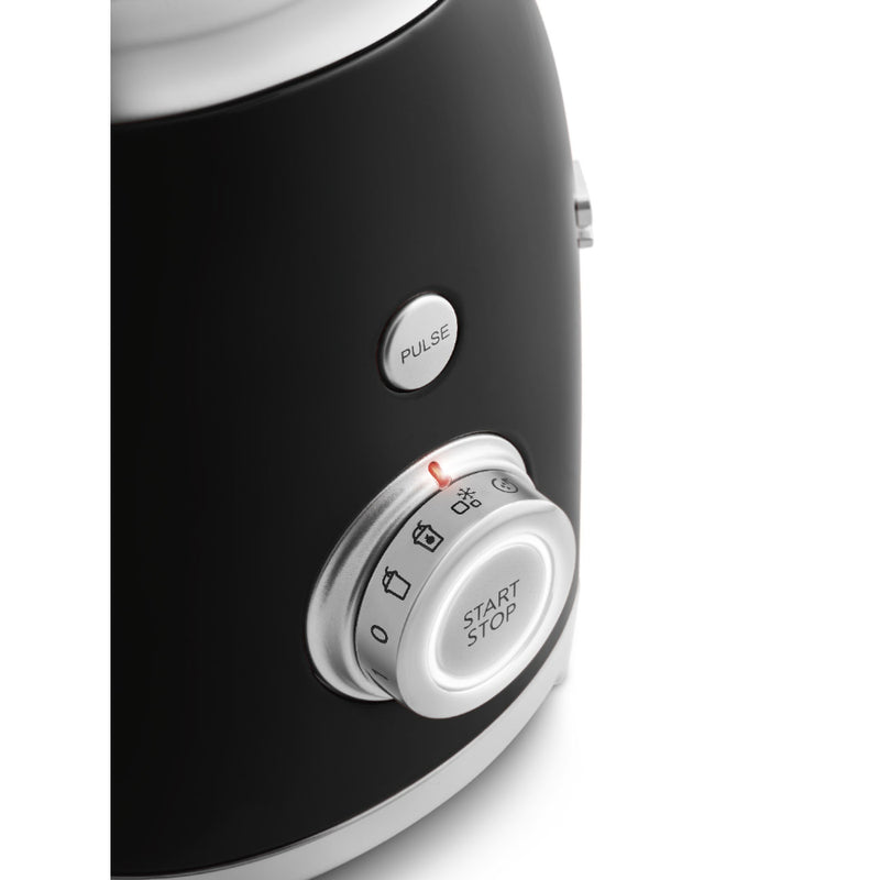 Licuadora Retro Smeg Color Negro