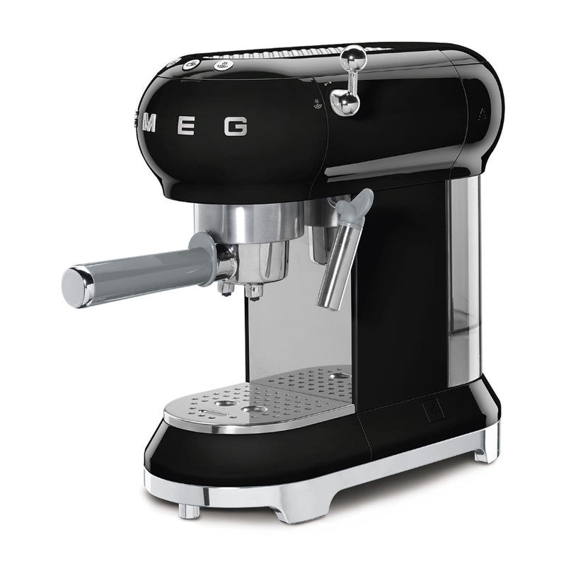 MAQUINA DE CAFE ESPRESSO SMEG NEGRO ECF01