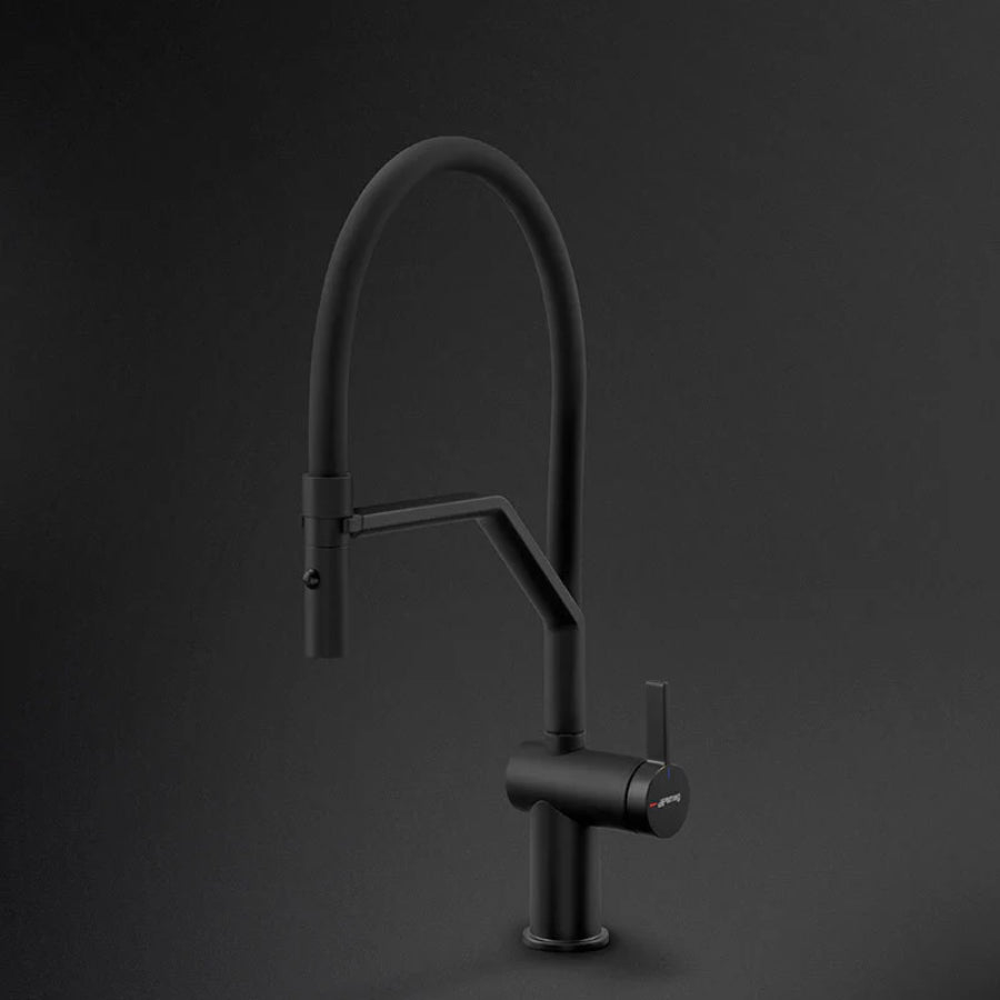 Grifo de cocina Semi-professional mono mando Smeg Negra