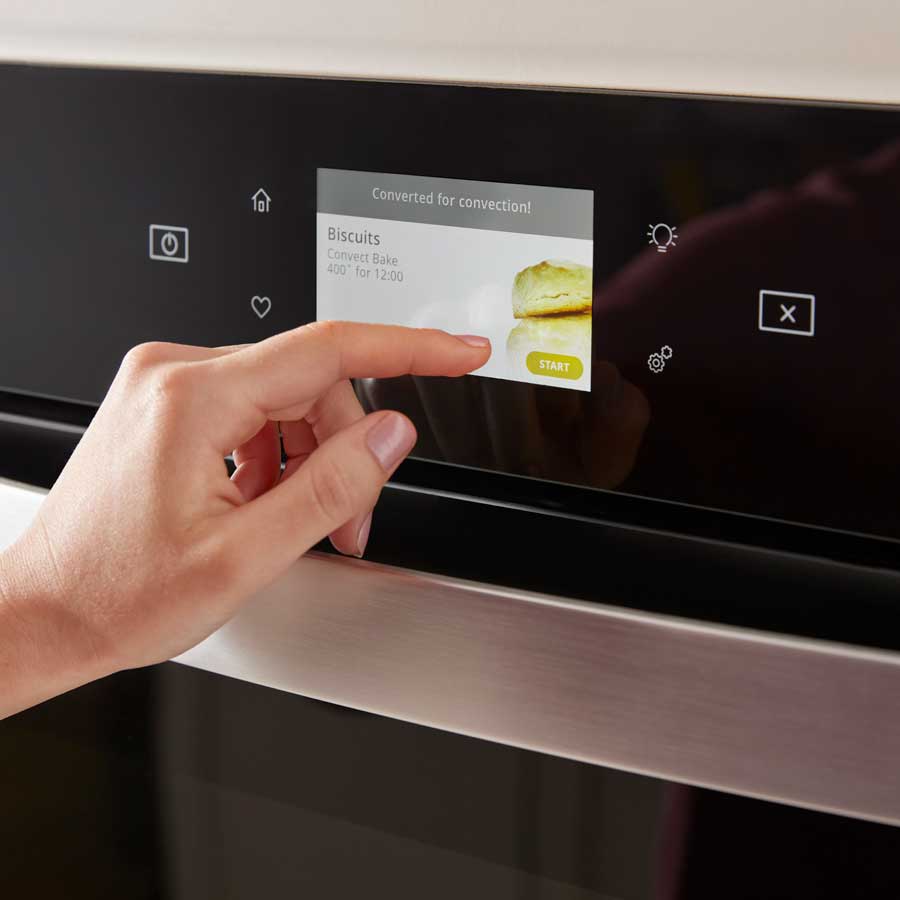 Horno de pared combinado de microondas y freidora de aire de 6,4 pies cúbicos