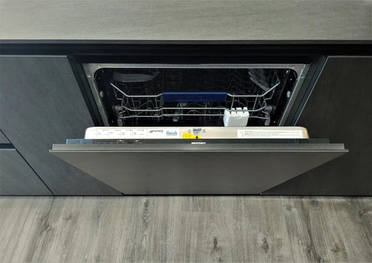 Lavavajillas Smeg 24"