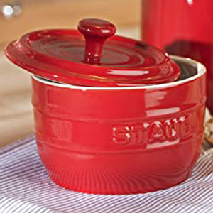 Staub - Salero de cerámica color rojo
