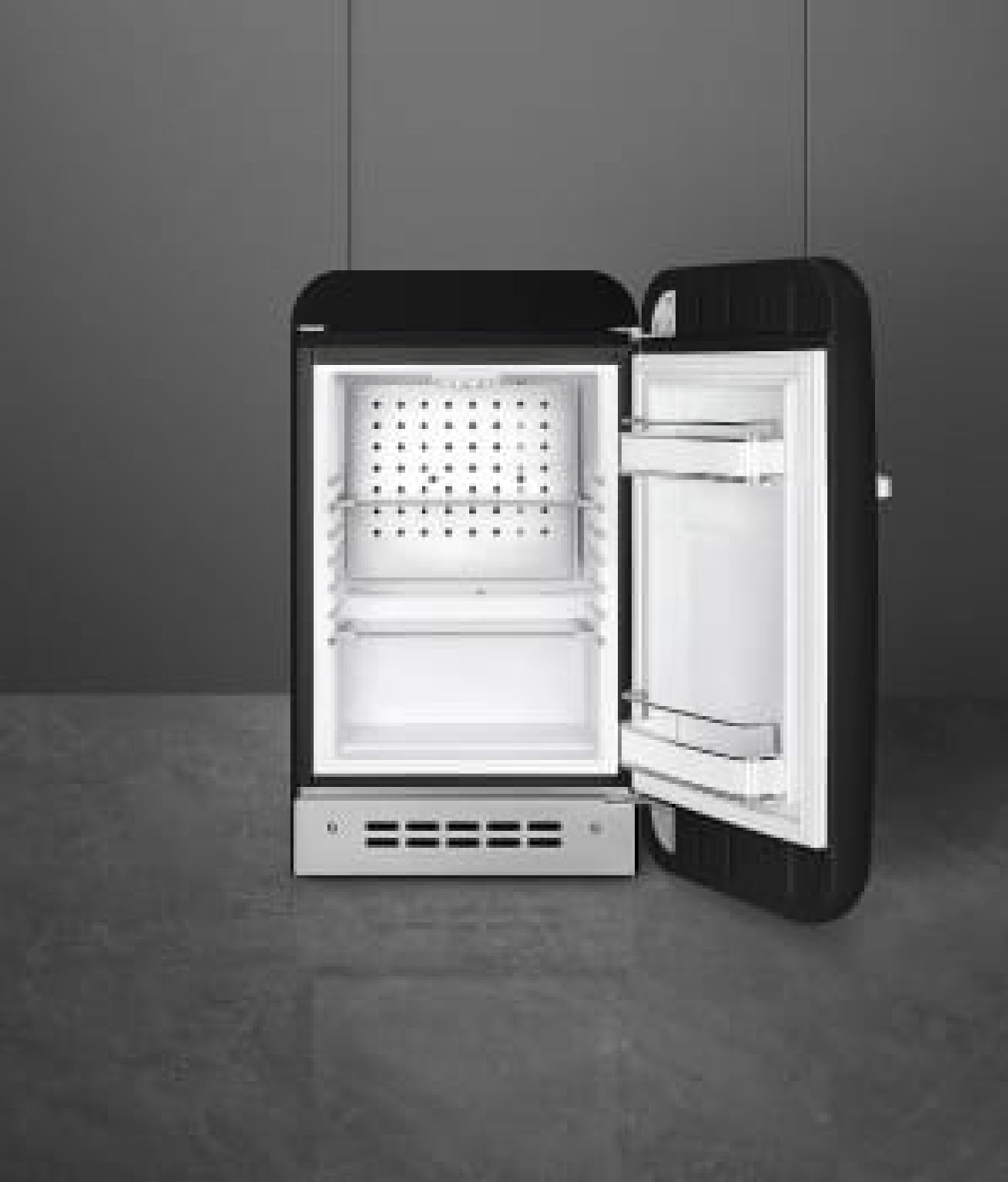 MINI REFRIGERADOR COLOR NEGRO - SMEG - LACUISINEAPPLIANCES.CO