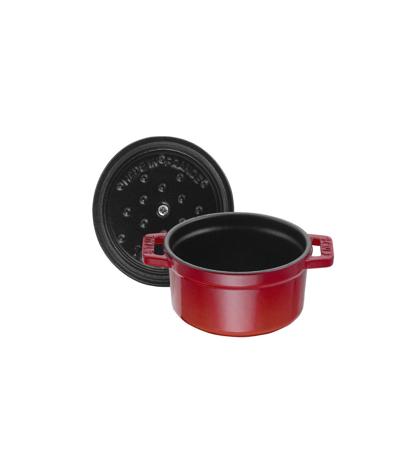 MINI COCOTTE ROJO HIERRO FUNDIDO 10 CM. APTO PARA INDUCCIÓN - STAUB - LACUISINEAPPLIANCES.CO